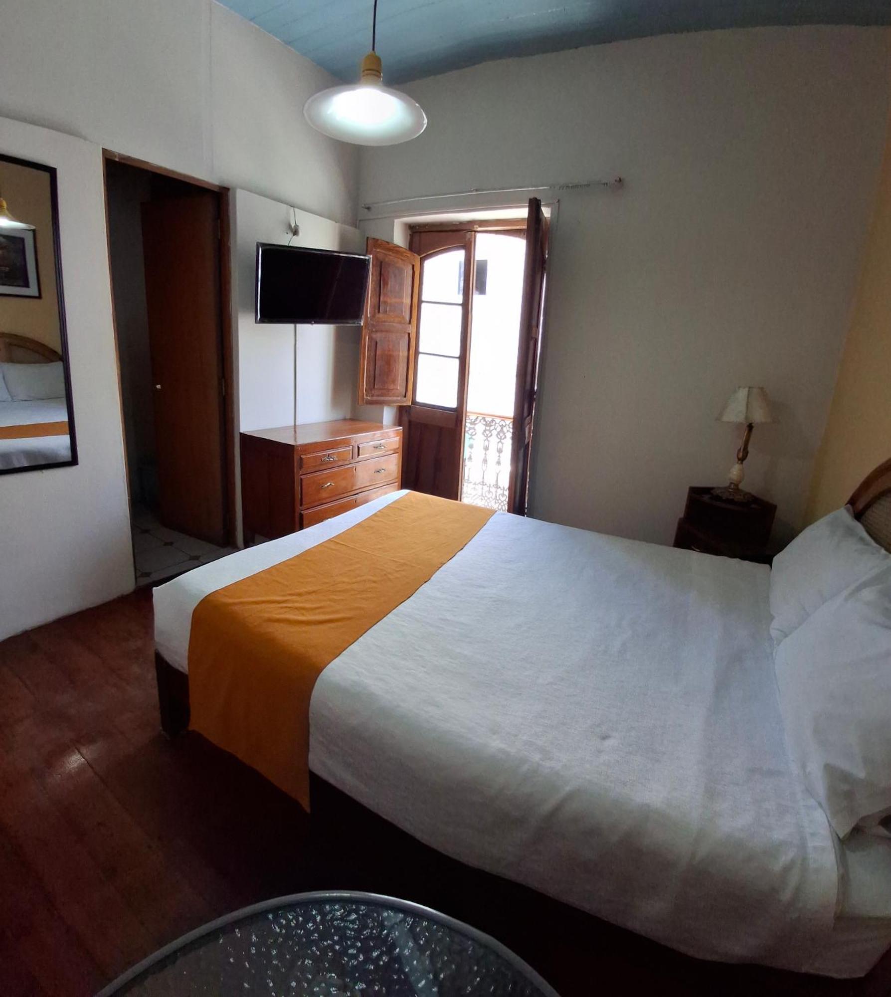 Hostal Lluvia De Oro Arequipa Zewnętrze zdjęcie